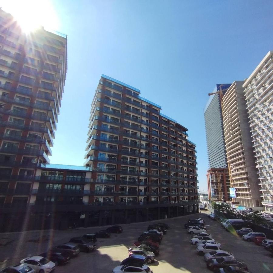 Бежевые Апартаменты Batumi Exterior foto